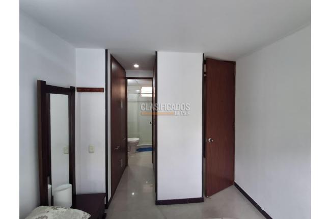 Apartamentos, Alquiler, La Hacienda - $2.200.000