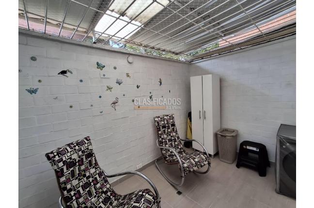 Apartamentos, Alquiler, La Hacienda - $2.200.000