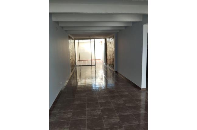 Casas, Alquiler en Departamental