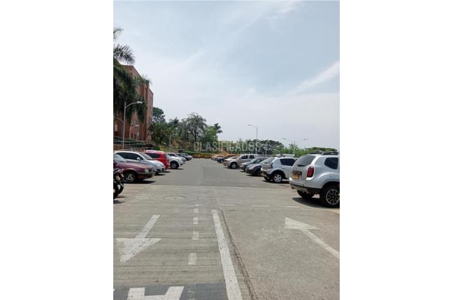 Apartamentos, Alquiler en Meléndez