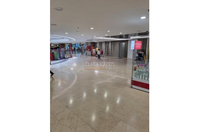 Locales y Bodegas, Alquiler en Centro Ccial Cosmocentro