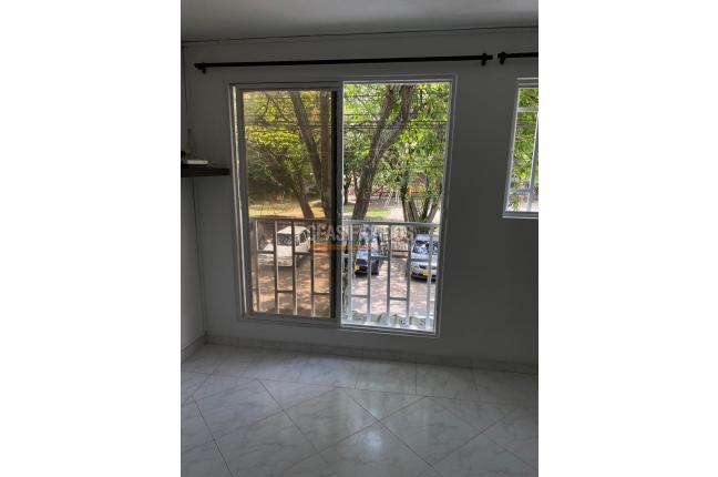 Apartaestudios, Alquiler, Villas de Veracruz - $700.000