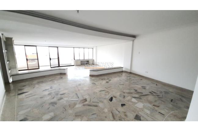 Apartamentos, Venta en Santa Mónica Norte