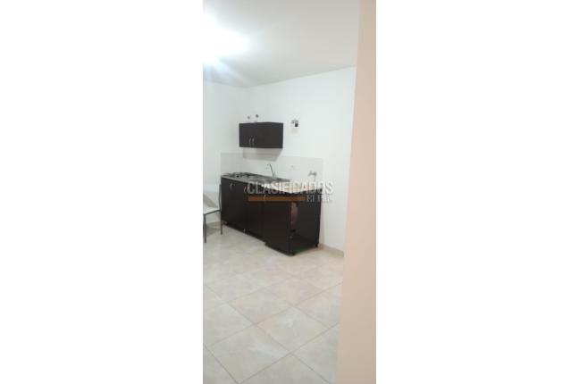 Apartaestudios, Alquiler, San Fernando - $1.800.000
