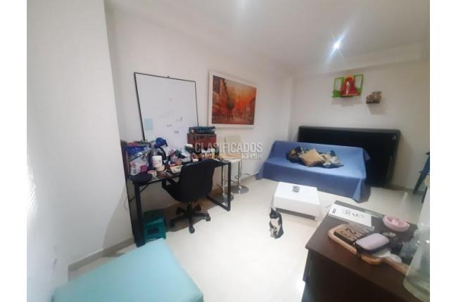 Apartaestudios, Venta, Miraflores - $140.000.000
