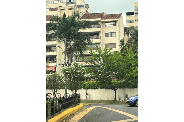 Apartamentos, Venta en La Flora