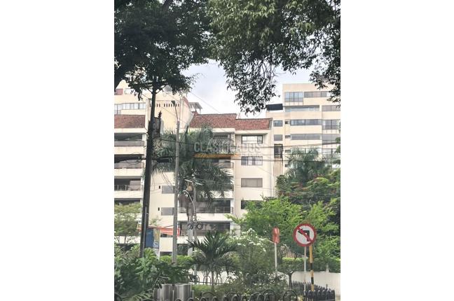 Apartamentos, Venta en La Flora