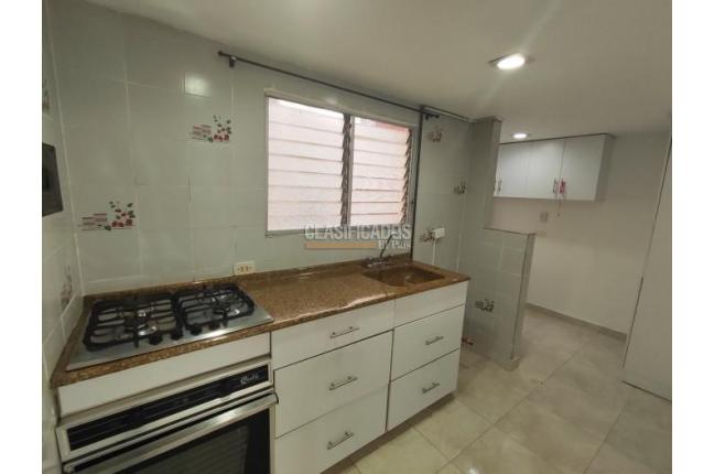 Apartamentos, Venta, Prados del Norte - $270.000.000