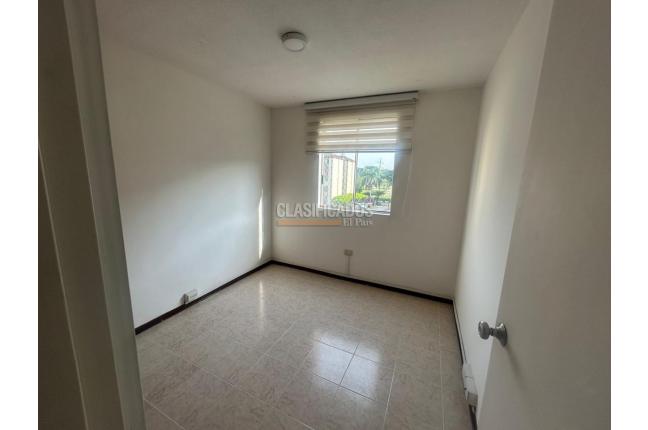 Apartamentos, Alquiler, Brisas del Limonar - $1.500.000