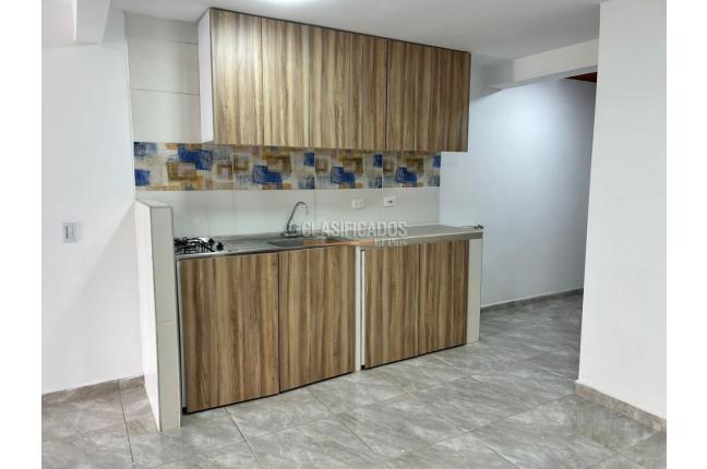 Apartamentos, Alquiler, Candelaria - $750.000