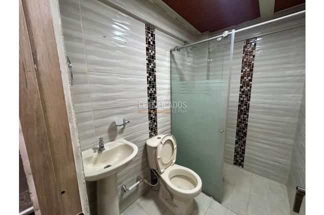Apartamentos, Alquiler, Candelaria - $750.000