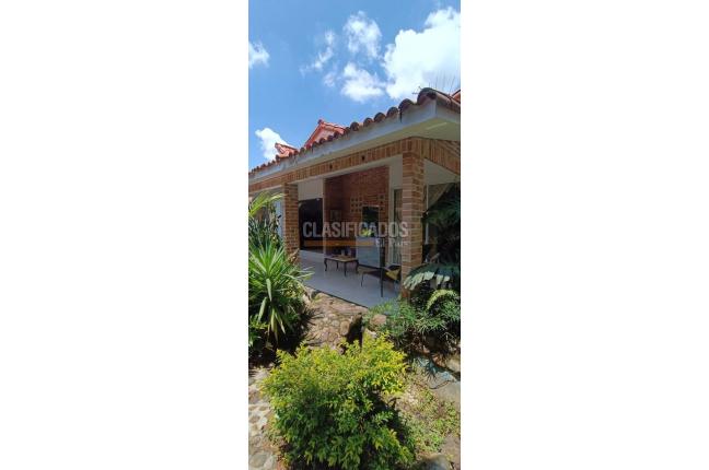 Casas, Alquiler en Pance