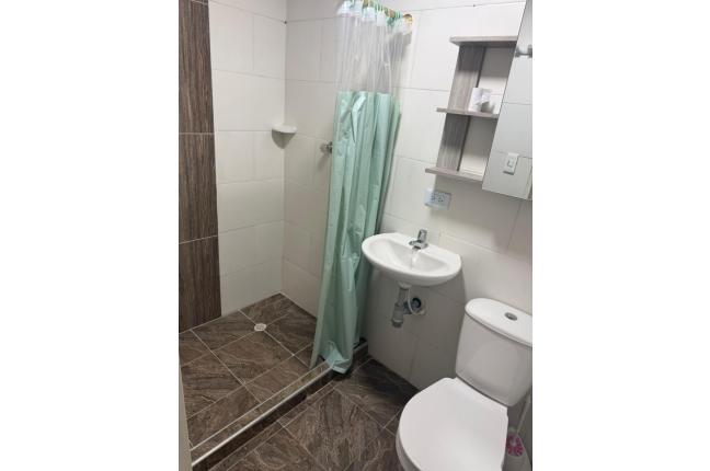 Apartamentos, Alquiler, Nueva Floresta - $800.000