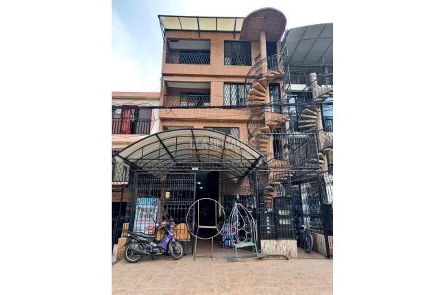 Edificios, Venta en Ulpiano Lloreda