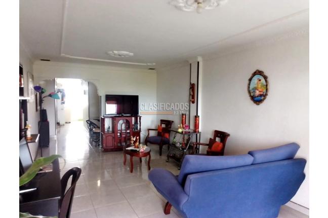 Edificios, Venta en Ulpiano Lloreda