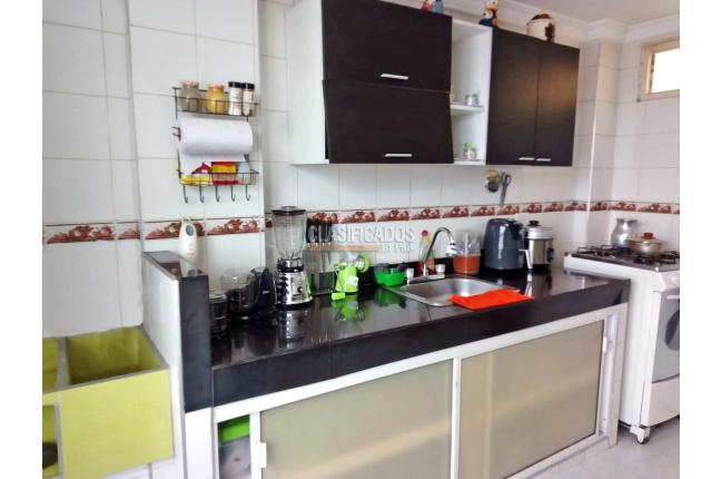 Edificios, Venta en Ulpiano Lloreda