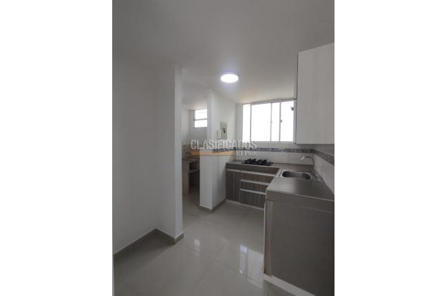 Apartamentos, Alquiler, El Refugio - $1.700.000