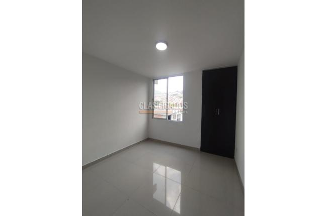 Apartamentos, Alquiler, El Refugio - $1.700.000