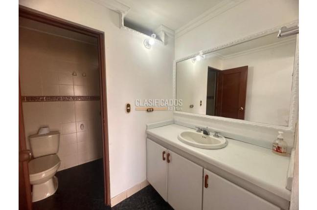 Apartamentos, Venta, Miraflores - $375.000.000