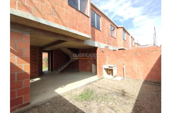 Apartamentos, Venta en Jamundí