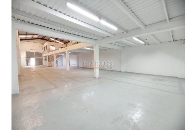 Locales y Bodegas, Alquiler, Los Cámbulos - $14.500.000