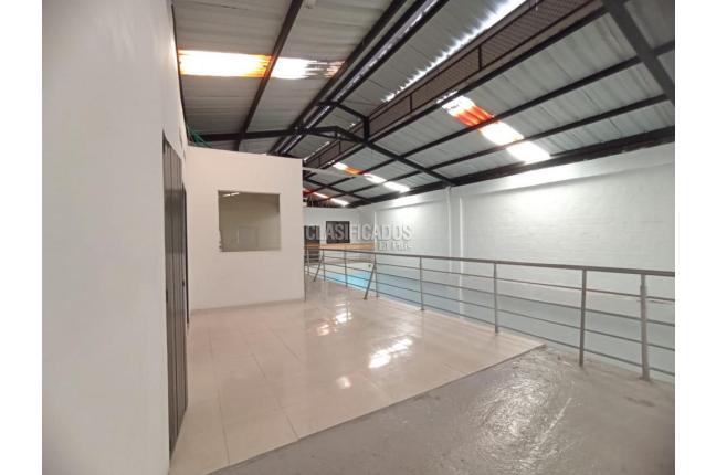 Locales y Bodegas, Alquiler, Los Cámbulos - $14.500.000