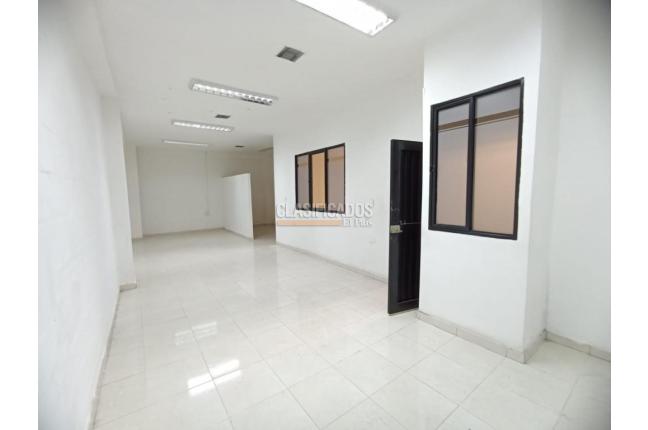 Locales y Bodegas, Alquiler, Los Cámbulos - $14.500.000