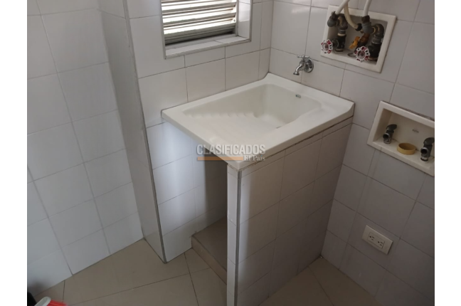 Apartaestudios, Alquiler, La Flora - $1.840.000