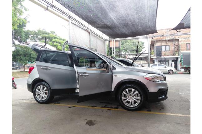 Suzuki S-Cross 2022 - $72.000.000