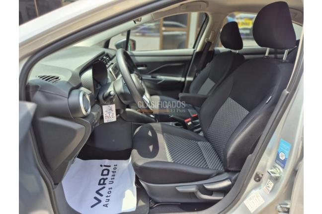 Nissan Versa 2023 - $71.400.000