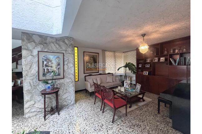 Casas, Venta, Ciudad Jardín - $2.700.000.000