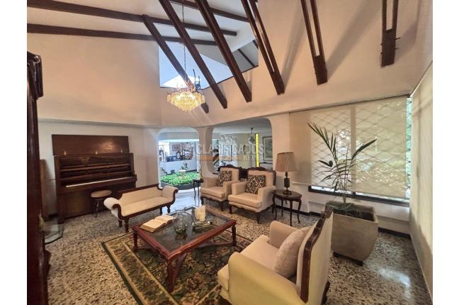 Casas, Venta, Ciudad Jardín - $2.700.000.000