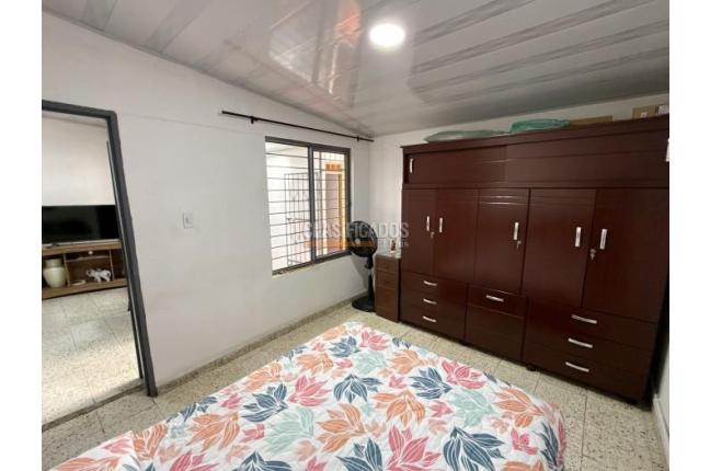 Edificios, Venta, Villa del Sur - $620.000.000