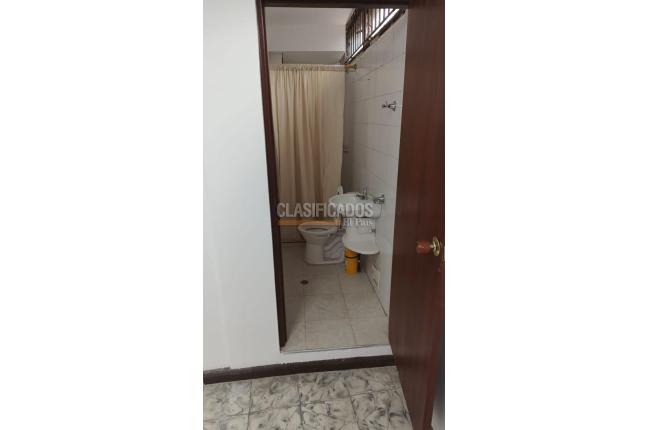 Locales y Bodegas, Alquiler en Municipal