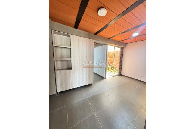 Apartaestudios, Alquiler, Ciudad 2.000 - $1.100.000