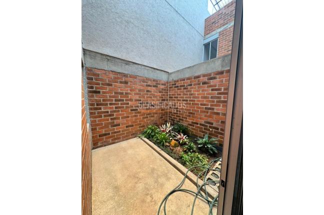 Apartaestudios, Alquiler, Ciudad 2.000 - $1.100.000