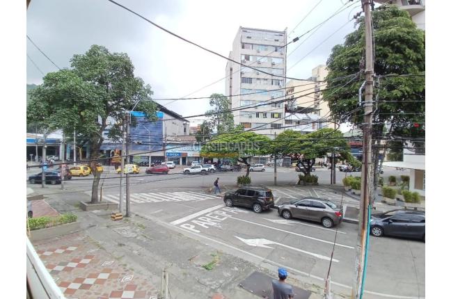 Oficinas y Consultorios, Alquiler, San Vicente - $5.000.000