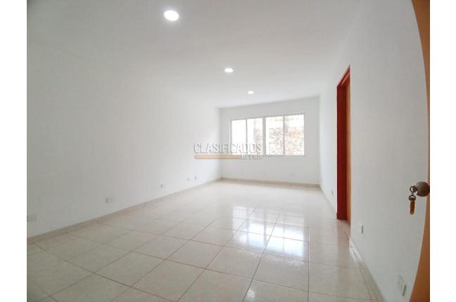 Oficinas y Consultorios, Alquiler, San Vicente - $5.000.000
