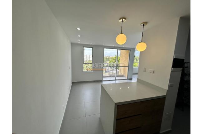 Apartamentos, Venta en Brisas de los Álamos