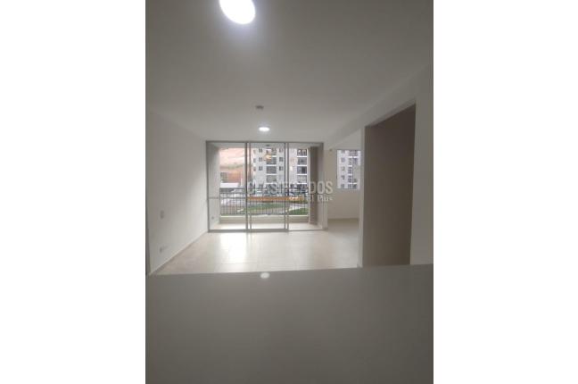 Apartamentos, Alquiler, Yumbo - $1.500.000