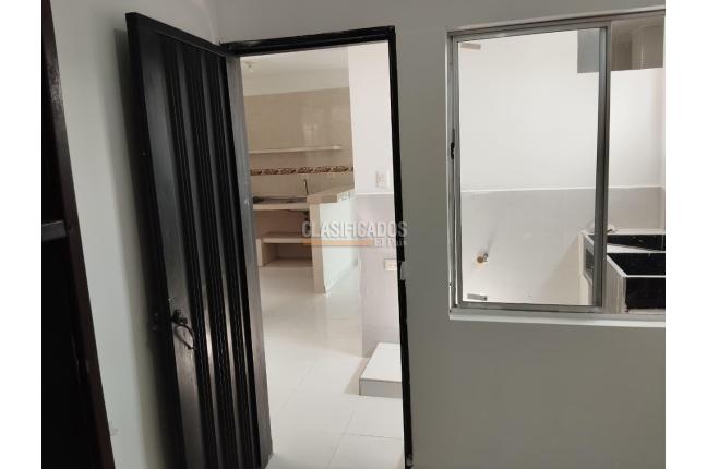 Apartamentos, Alquiler, Tejares de Salomia - $800.000