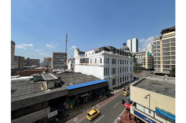 Oficinas y Consultorios, Venta en San Pedro