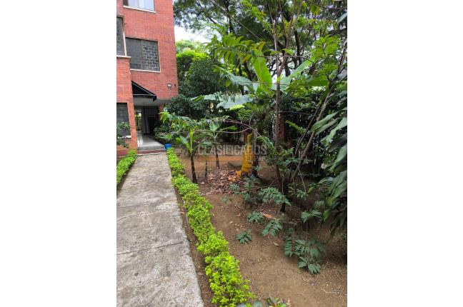 Apartamentos, Venta en Capri