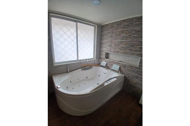 Casas, Venta, La Cascada - $800.000.000