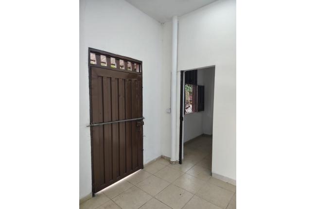 Locales y Bodegas, Alquiler, Porvenir - $850.000