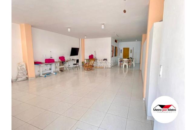 Edificios, Venta, Colseguros - $1.300.000.000