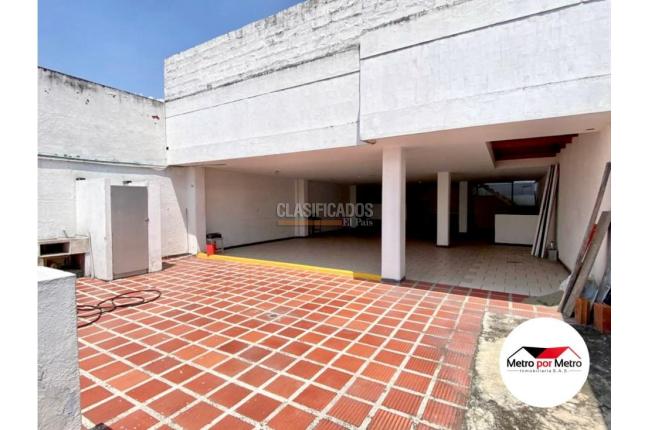 Edificios, Venta, Colseguros - $1.300.000.000