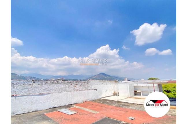 Edificios, Venta, Colseguros - $1.300.000.000