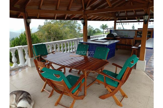 Fincas y Casas Campestres, Venta, Calima (Darién) - $1.800.000.000