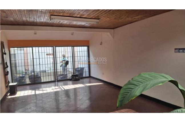 Casas, Venta, Versalles - $1.100.000.000